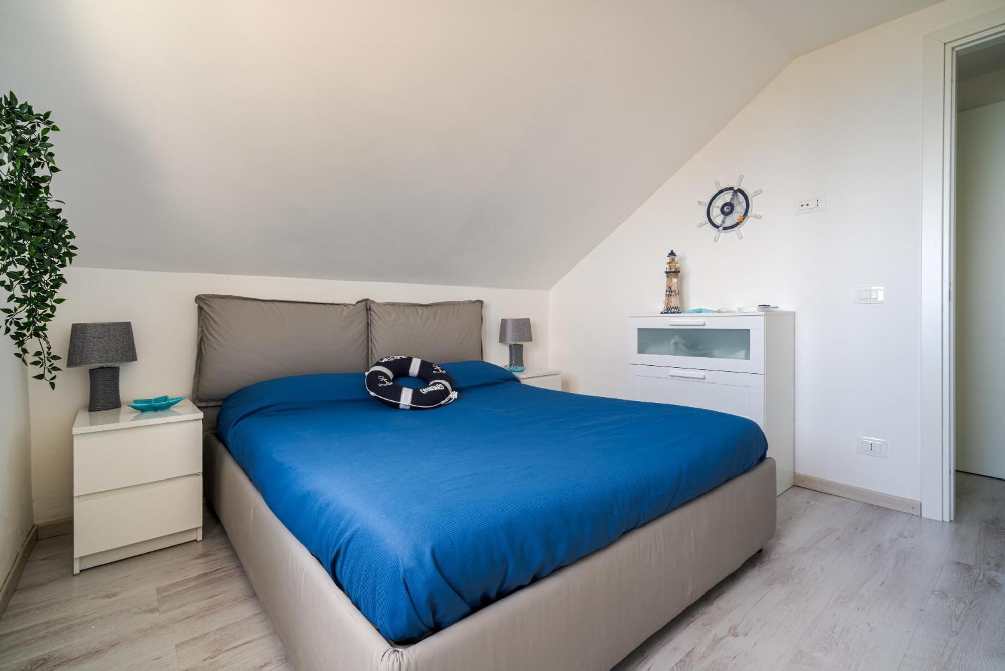 La Goccia Sul Mare Apartment Letojanni Bagian luar foto